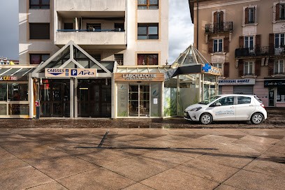 Bio-Val - Laboratoire De Thonon-Les-Bains Place Des Arts, Laboratoire d'Analyses à Thonon-les-Bains