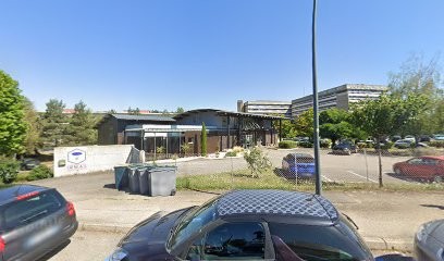 Centre de Vaccination au Chu de Saint-Etienne-Hôpital Nord-Salle de Conférence-Hall Ab, Laboratoire d'Analyses à Saint-Priest-en-Jarez