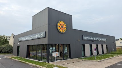 Laboratory Unilabs Dynabio - Valognes, Laboratoire d'Analyses à Valognes