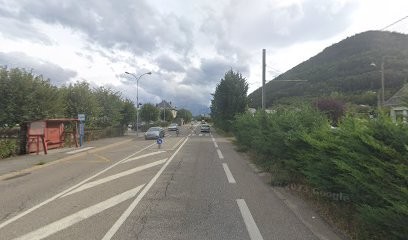 Centre De Vaccination COVID-19-Plateau Matheysin-Cpts Lmsi, Laboratoire d'Analyses à Susville