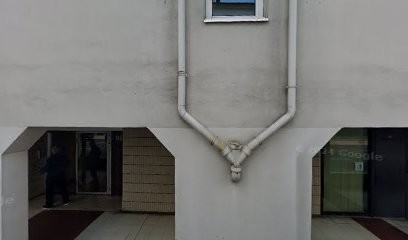 Amgen SAS, Laboratoire d'Analyses à Sèvres