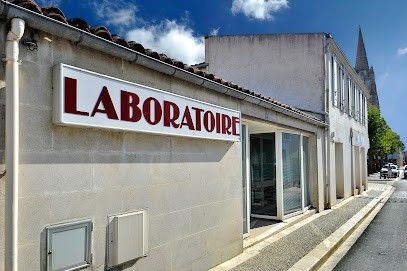 Synlab-Charentes - Laboratoire de la rue Fresneau, Laboratoire d'Analyses à Marennes