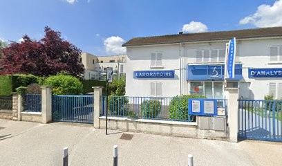 Centre De Dépistage Covid-19, Laboratoire d'Analyses à Mennecy