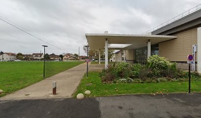 Centre de Vaccination COVID-19-Salle André Malraux, Laboratoire d'Analyses à Sainte-Geneviève-des-Bois