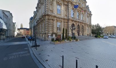 Centre De Vaccination COVID-19-Ch De Tourcoing, Salle De Fêtes, Mairie De Tourcoing, Laboratoire d'Analyses à Tourcoing