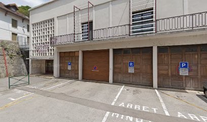 Centre De Vaccination De Saint-Claude, Laboratoire d'Analyses à Saint-Claude