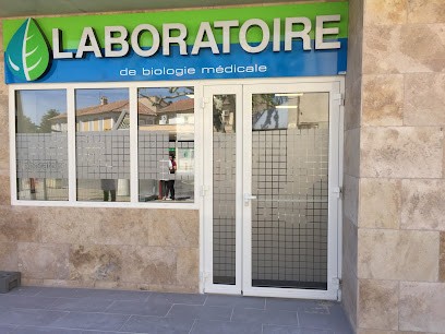 Laboratoire PLUMELLE - Site De NOVES, Laboratoire d'Analyses à Noves