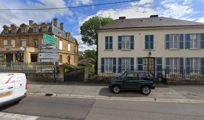 Lieu de Vaccination de Montmedy (Salle des Fêtes), Laboratoire d'Analyses à Montmédy