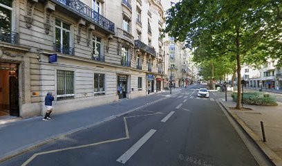 Centre De Dépistage Covid-19, Laboratoire d'Analyses à Paris 07