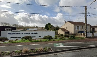 Centre De Dépistage Covid-19, Laboratoire d'Analyses à Saintes