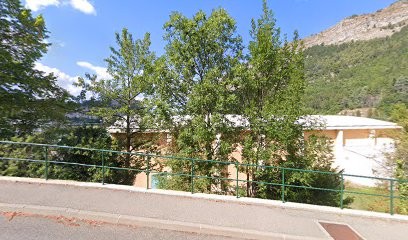 Centre de Vaccination Covid-19, complexe des Marres, Sisteron, Laboratoire d'Analyses à Sisteron