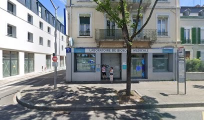 Centre de Dépistage Covid-19, Laboratoire d'Analyses à Saint-Fons