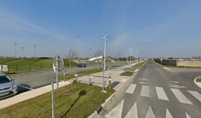 Centre de Vaccination Covid-19-Centre Oleron, Laboratoire d'Analyses à Saint-Pierre-d'Oléron