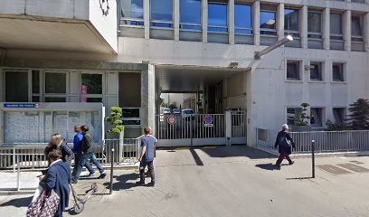 Centre De Vaccination COVID-19-Mairie Du 17e, Laboratoire d'Analyses à Paris 17