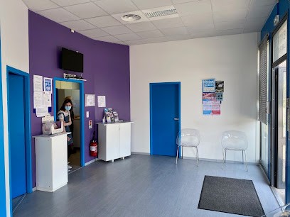 BIOGROUP LABOSCHAMBERY - Laboratoire De Yenne, Laboratoire d'Analyses à Yenne