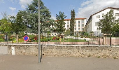 Centre de Vaccination Covid-19-Ville de Montbrison-Salle de l'Orangerie-Jardin d'Allard, Laboratoire d'Analyses à Montbrison