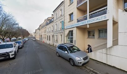 Centre de Dépistage Covid-19, Laboratoire d'Analyses à Meulan-en-Yvelines