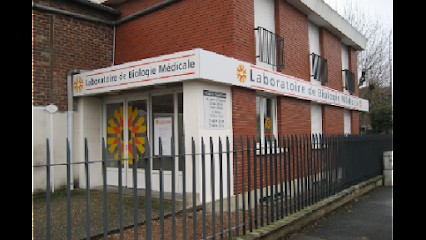 Laboratory Unilabs Biomediqual Noyon Place Saint Jacques, Laboratoire d'Analyses à Noyon
