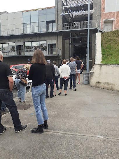 Centre de Vaccination-Centre des Congrès de Vierzon, Laboratoire d'Analyses à Vierzon