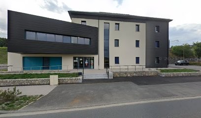 Centre De Vaccination De Saint Chély D'Apcher, Laboratoire d'Analyses à Saint-Chély-d'Apcher