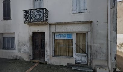 Centre De Vaccination Covid-19-la Halle Riscle, Laboratoire d'Analyses à Riscle