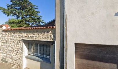 Laboratoire Maigret Jacques Jacques, Laboratoire d'Analyses à Taluyers