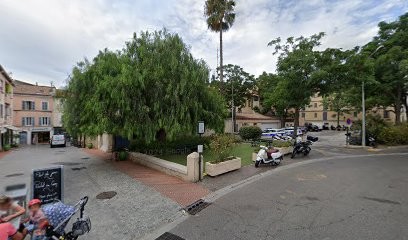 Schneider Claude, Laboratoire d'Analyses à Sanary-sur-Mer