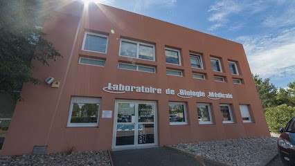 Inovie Bioaxiome - Les Angles, Laboratoire d'Analyses aux Angles