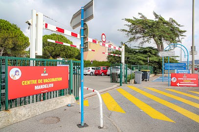 Centre De Vaccination Covid-19, Mandelieu, Laboratoire d'Analyses à Mandelieu-la-Napoule