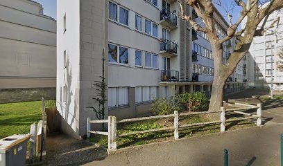 Centre de Dépistage Covid-19, Laboratoire d'Analyses à Pontoise