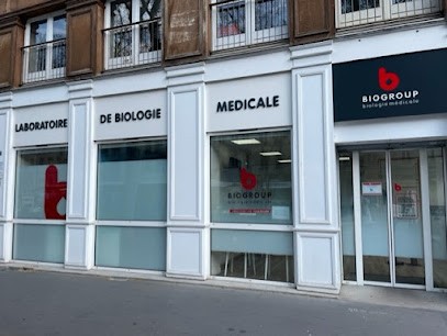 Laboratory Dyomedea The Canuts, Laboratoire d'Analyses à Lyon 04