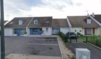 Centre De Vaccination COVID19 Sosm La Providence, Laboratoire d'Analyses à Sens